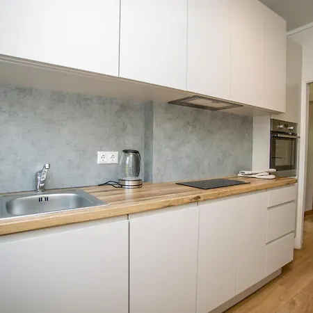 Stylish In Lasnamaee Appartement